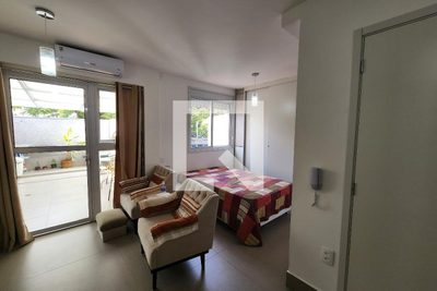 Apartamento, 1 quarto, 43 m² - Foto 2