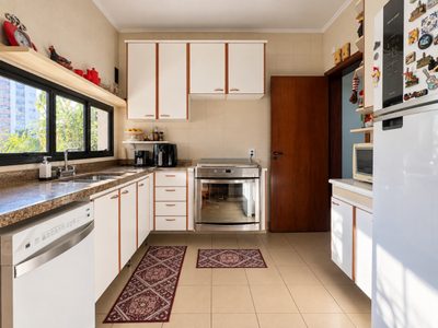 Apartamento, 4 quartos, 133 m² - Foto 2