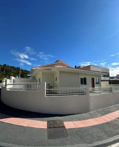 Casa, 3 quartos, 75 m² - Foto 1