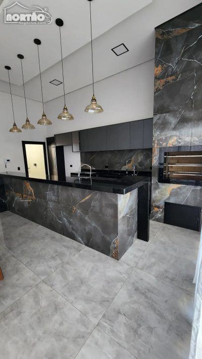 Casa, 3 quartos, 150 m² - Foto 1