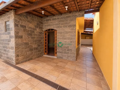 Casa, 3 quartos, 280 m² - Foto 1