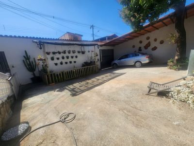 Casa, 4 quartos, 360 m² - Foto 2