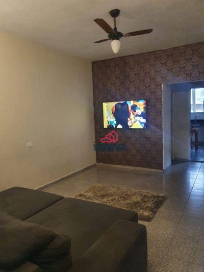 Casa, 5 quartos, 200 m² - Foto 1