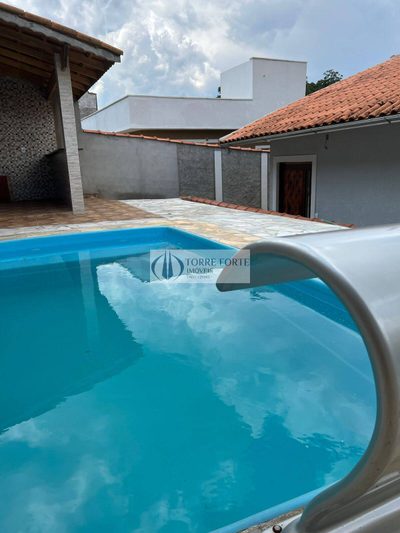 Casa, 3 quartos, 102 m² - Foto 1