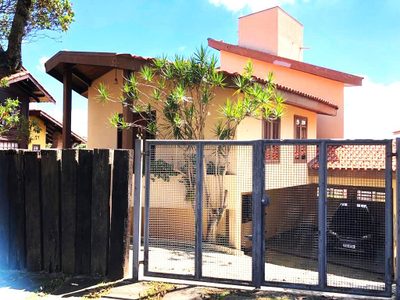 Casa, 4 quartos - Foto 1
