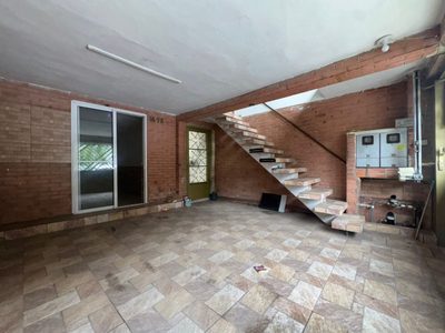 Sobrado, 4 quartos, 180 m² - Foto 2