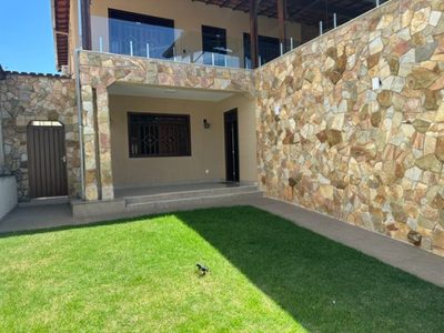 Casa, 4 quartos, 385 m² - Foto 1