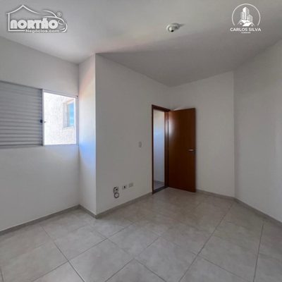 Casa, 3 quartos, 79 m² - Foto 4