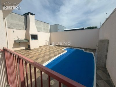 Casa, 3 quartos, 106 m² - Foto 1