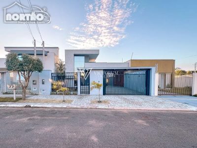 Casa, 3 quartos, 164 m² - Foto 1