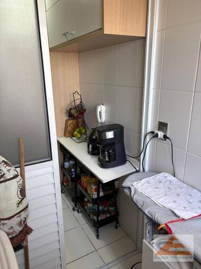 Apartamento, 3 quartos, 70 m² - Foto 2