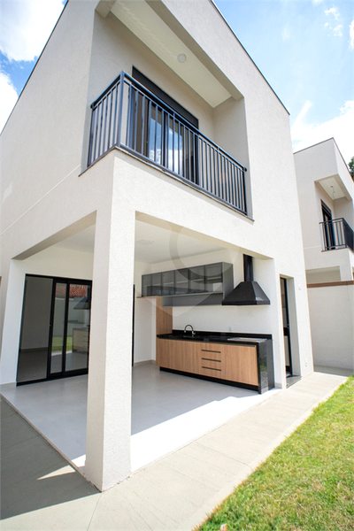 Casa, 3 quartos, 198 m² - Foto 2