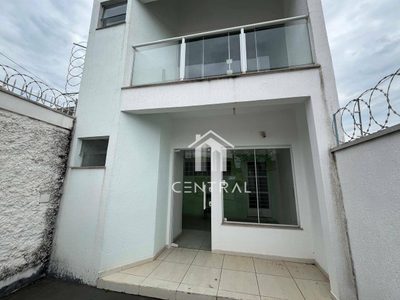 Sobrado, 177 m² - Foto 1