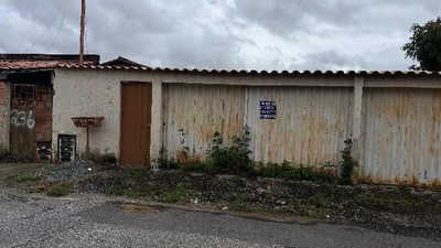 Casa, 2 quartos, 360 m² - Foto 1