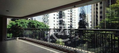 Apartamento, 3 quartos, 228 m² - Foto 1
