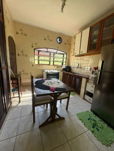 Casa, 4 quartos, 224 m² - Foto 3