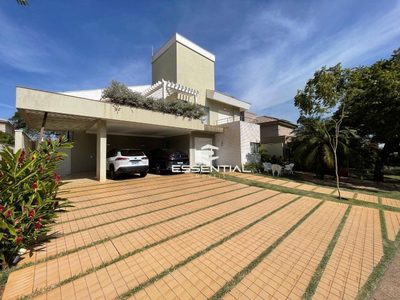 Sobrado, 4 quartos, 350 m² - Foto 1