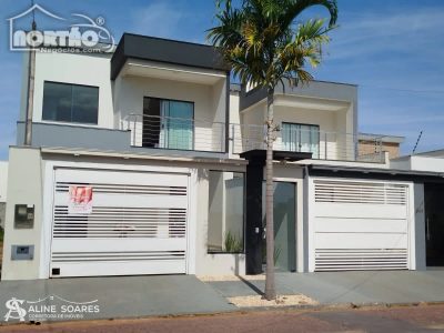 Casa, 4 quartos, 160 m² - Foto 1
