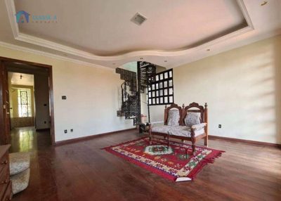 Casa, 4 quartos, 335 m² - Foto 1