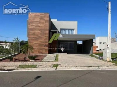 Casa, 5 quartos, 210 m² - Foto 1