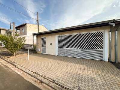 Casa, 5 quartos, 141 m² - Foto 3
