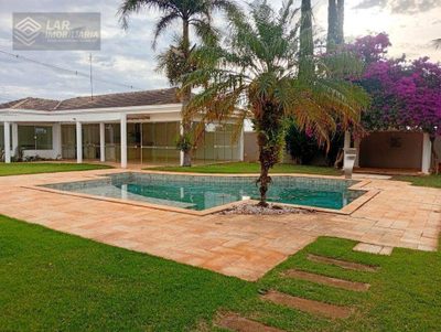 Casa, 3 quartos, 300 m² - Foto 1