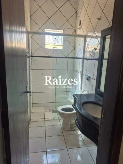 Casa, 4 quartos, 220 m² - Foto 3