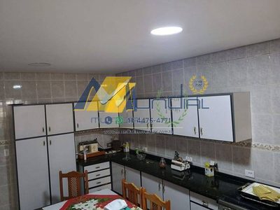 Casa, 2 quartos, 228 m² - Foto 3