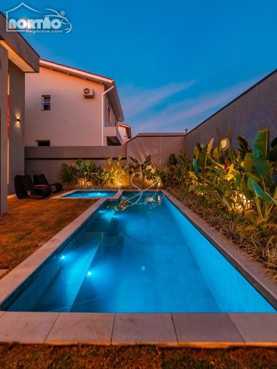 Casa, 1 quarto, 317 m² - Foto 4