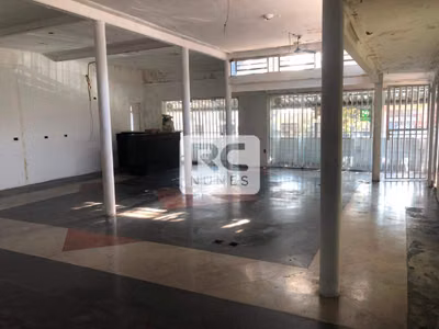 Casa, 1 quarto, 300 m² - Foto 1
