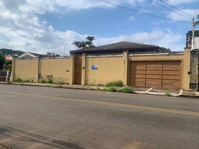 Casa, 4 quartos, 339 m² - Foto 1