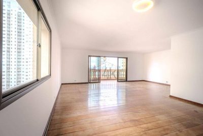 Apartamento, 5 quartos, 210 m² - Foto 1