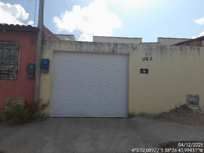 Casa, 2 quartos, 121 m² - Foto 1