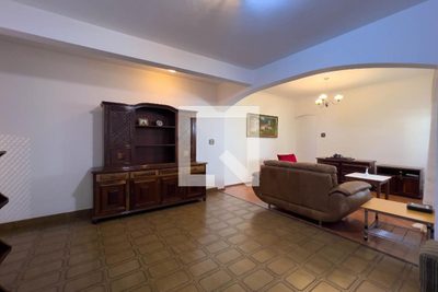 Casa, 4 quartos, 236 m² - Foto 2