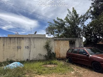 Casa, 2 quartos, 210 m² - Foto 1