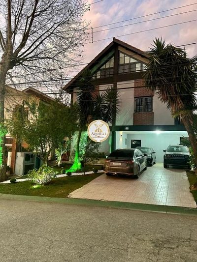 Casa, 4 quartos, 408 m² - Foto 1
