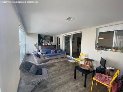 Apartamento, 3 quartos, 147 m² - Foto 1