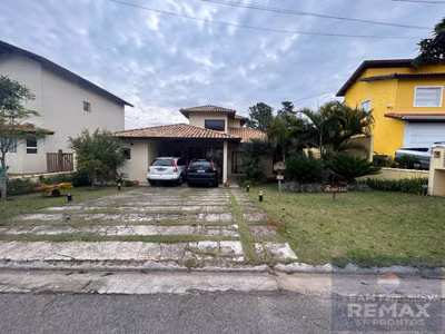 Casa, 3 quartos, 226 m² - Foto 1