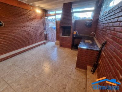 Sobrado, 2 quartos, 190 m² - Foto 1