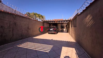 Casa, 3 quartos, 181 m² - Foto 3