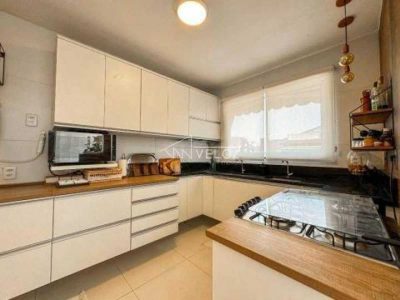 Cobertura, 3 quartos, 313 m² - Foto 1