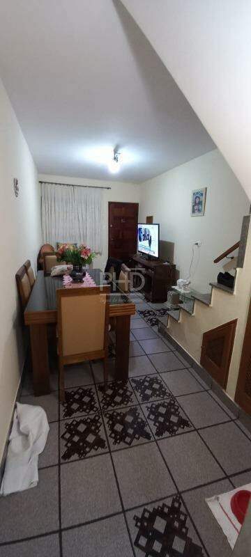 Sobrado, 3 quartos, 201 m² - Foto 1