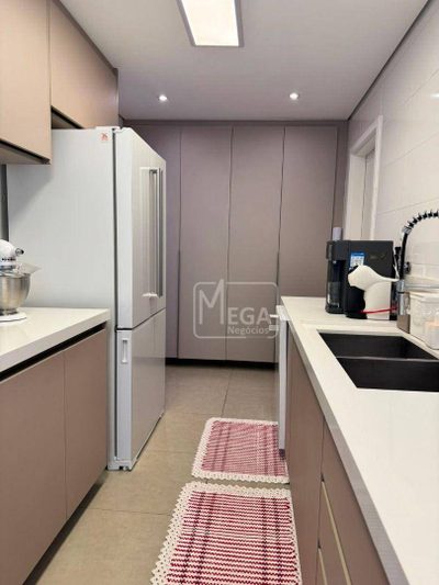 Apartamento, 3 quartos, 140 m² - Foto 2