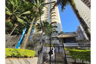 Apartamento, 4 quartos, 214 m² - Foto 1