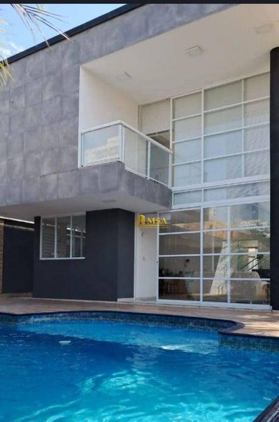 Casa, 5 quartos, 370 m² - Foto 1