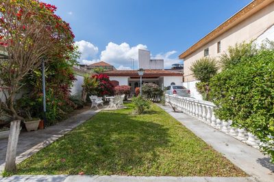 Casa, 2 quartos, 250 m² - Foto 1