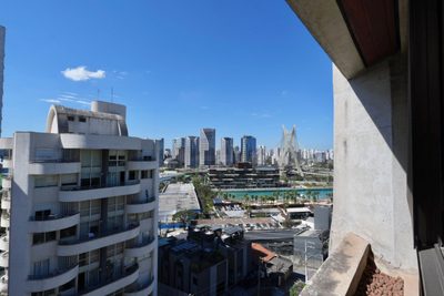 Apartamento, 3 quartos, 241 m² - Foto 2