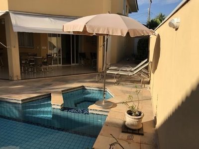 Casa, 3 quartos, 353 m² - Foto 1