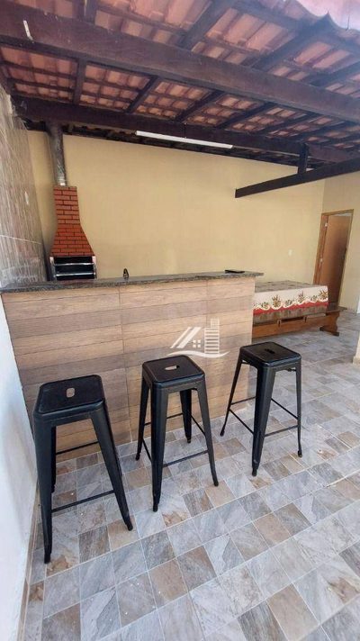 Casa, 3 quartos, 252 m² - Foto 2