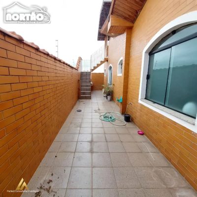 Casa, 4 quartos, 202 m² - Foto 4